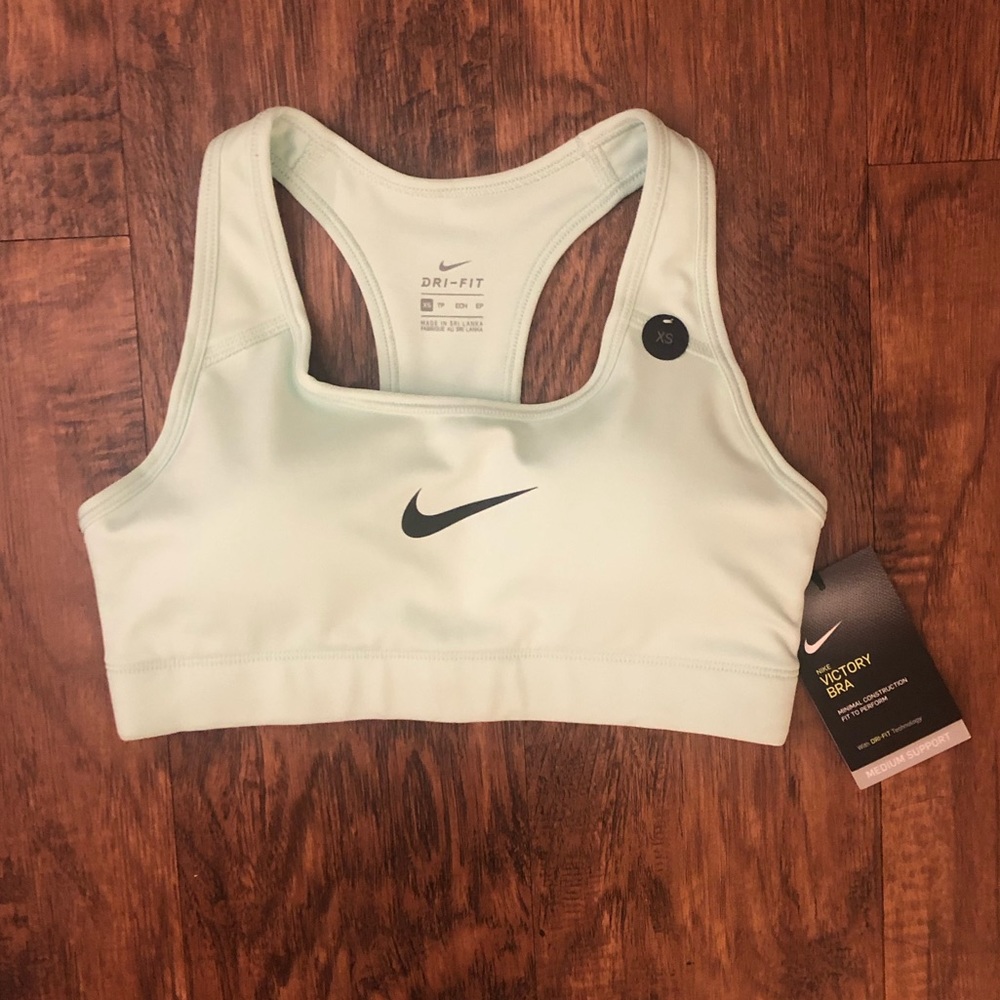 BRAND NEW Nike Victory Sports Bra (light teal)